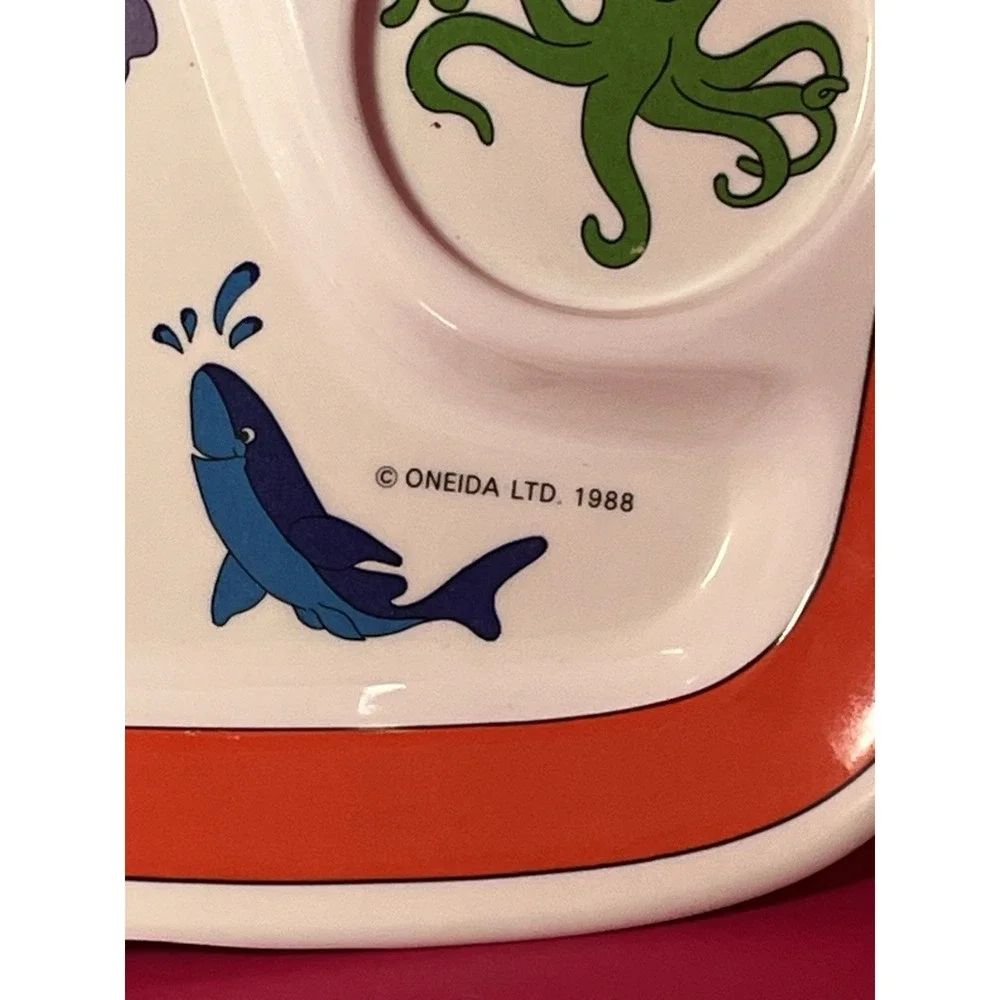 Oneida vintage melamine
